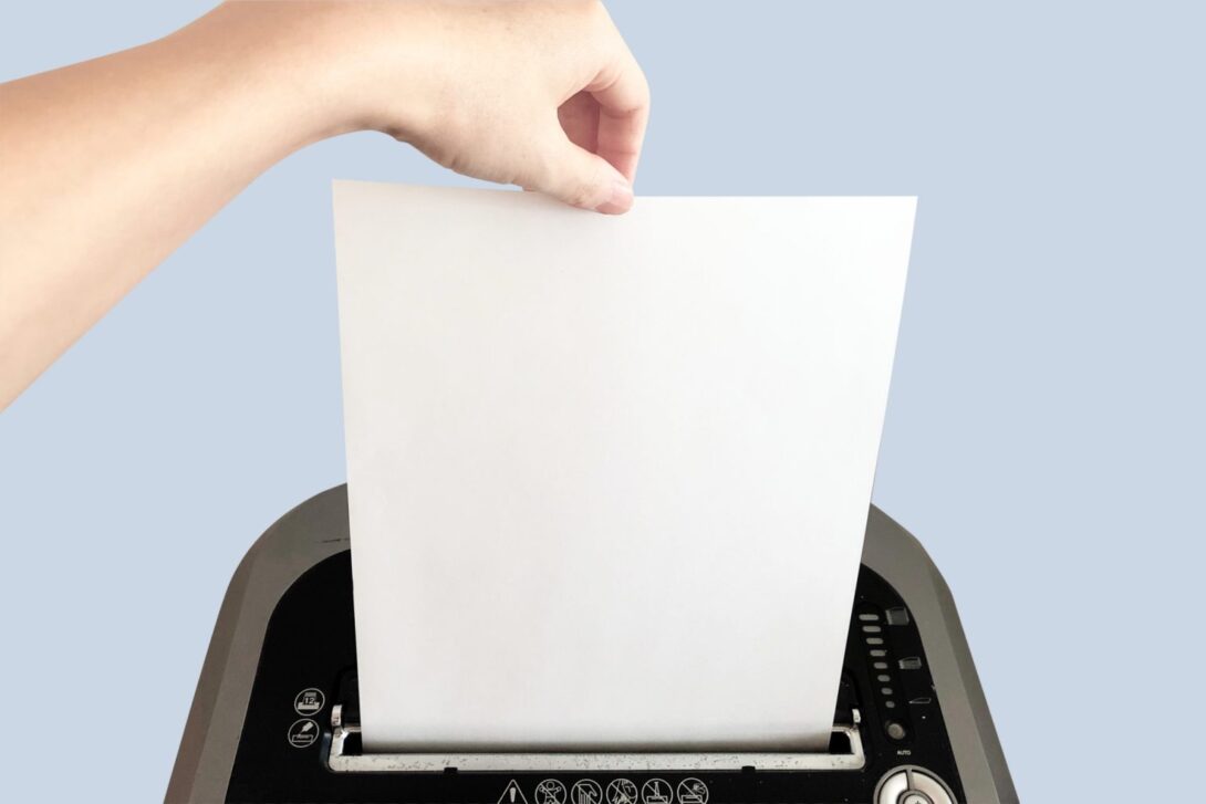 不採用の履歴書を廃棄するタイミング｜保管期間に決まりはある？